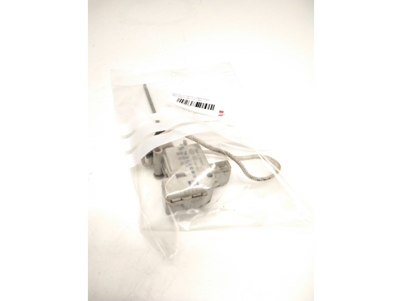 Recambio de motor c/c tapon combustible para seat ibiza ii (6k1) 1.6 i referencia OEM IAM 6K0810773A  