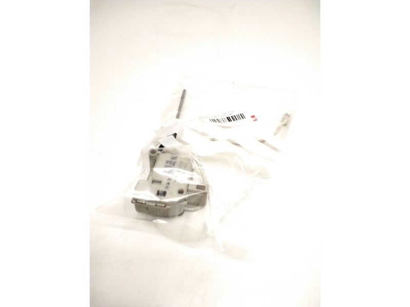 Recambio de motor c/c tapon combustible para seat ibiza ii (6k1) 1.9 sdi referencia OEM IAM 6K0810773A  