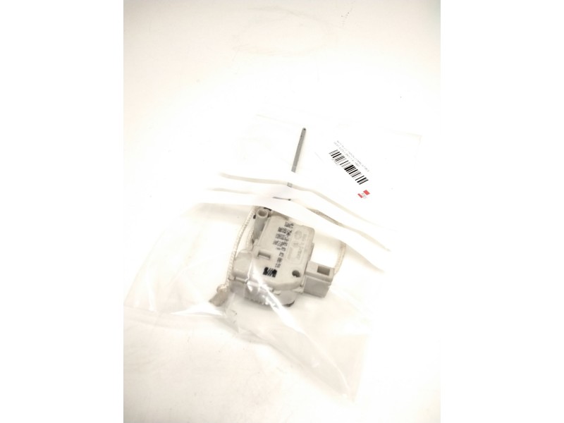 Recambio de motor c/c tapon combustible para seat ibiza ii (6k1) 1.4 i referencia OEM IAM 6K0810773A  