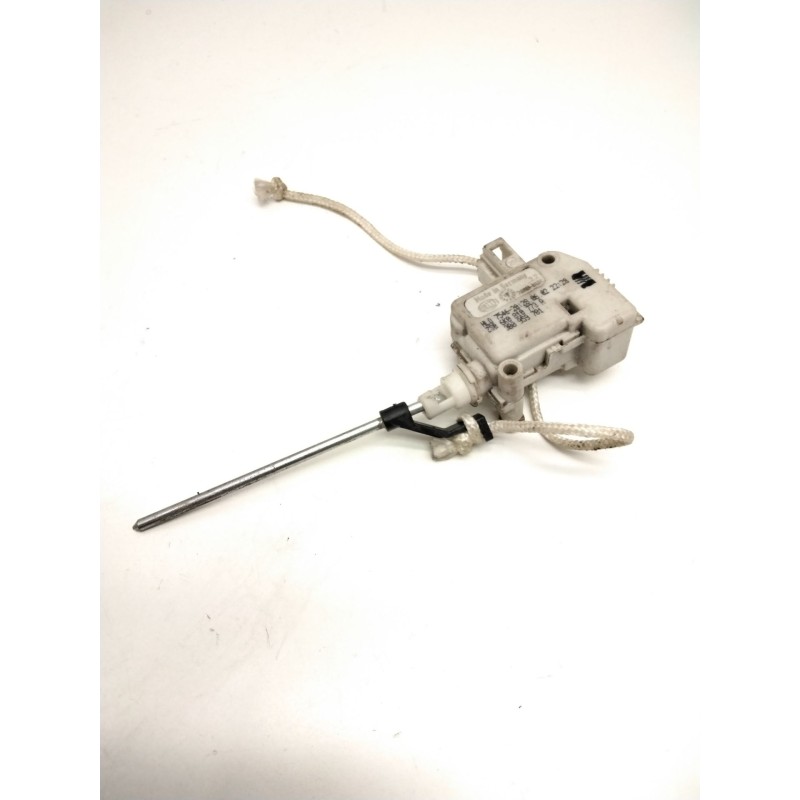 Recambio de motor c/c tapon combustible para seat ibiza ii (6k1) 1.4 i referencia OEM IAM 6K0810773A  