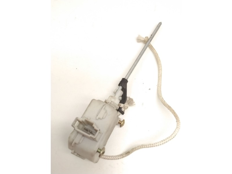 Recambio de motor c/c tapon combustible para seat ibiza ii (6k1) 1.4 i referencia OEM IAM 6K0810773A  