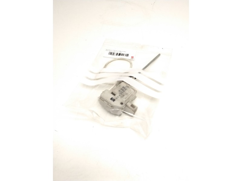 Recambio de motor c/c tapon combustible para seat ibiza ii (6k1) 1.4 i referencia OEM IAM 6K0810773A  