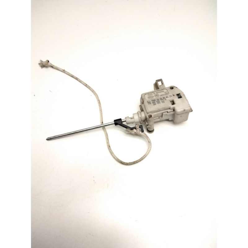 Recambio de motor c/c tapon combustible para seat ibiza ii (6k1) 1.6 i referencia OEM IAM 6K0810773A  