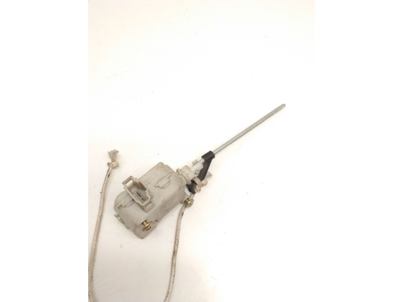 Recambio de motor c/c tapon combustible para seat ibiza ii (6k1) 1.6 i referencia OEM IAM 6K0810773A  