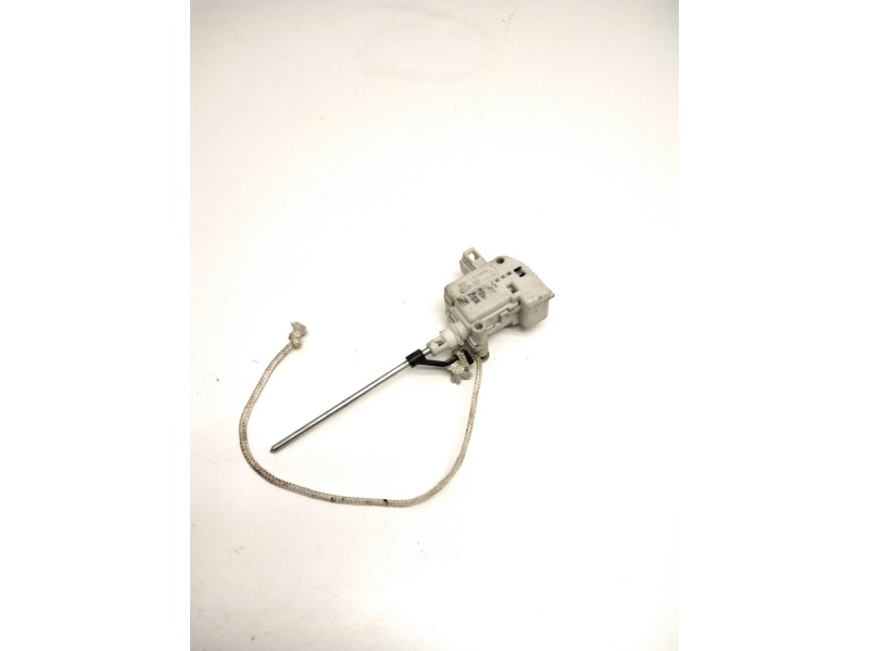 Recambio de motor c/c tapon combustible para seat ibiza ii (6k1) 1.6 i referencia OEM IAM 6K0810773A  