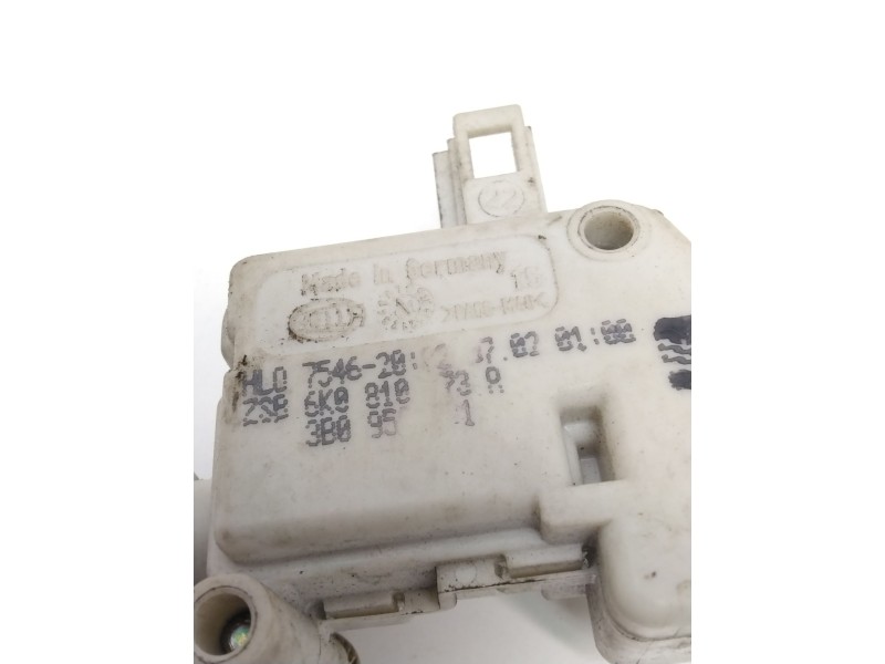 Recambio de motor c/c tapon combustible para seat ibiza ii (6k1) 1.6 i referencia OEM IAM 6K0810773A  