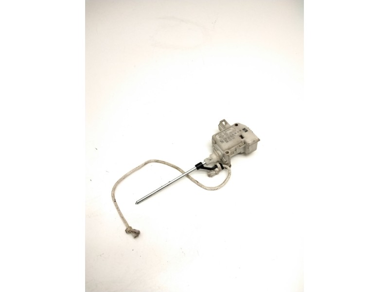 Recambio de motor c/c tapon combustible para seat ibiza ii (6k1) 1.6 i referencia OEM IAM 6K0810773A  