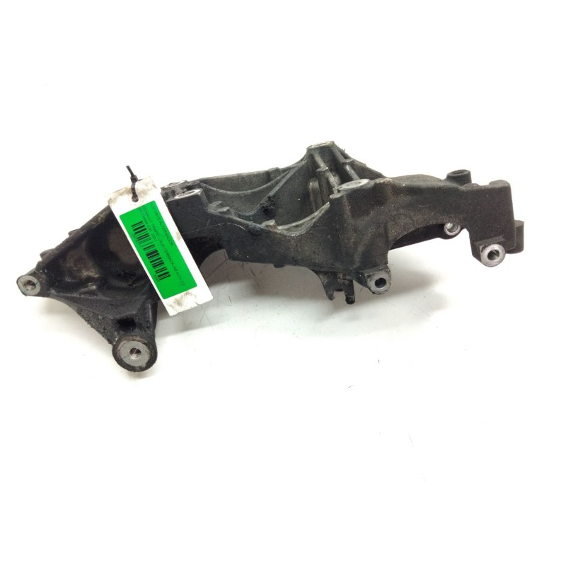 Recambio de soporte alternador para renault trafic caja cerrada (ab 4.01) 2.0 dci diesel cat referencia OEM IAM 8200881264  