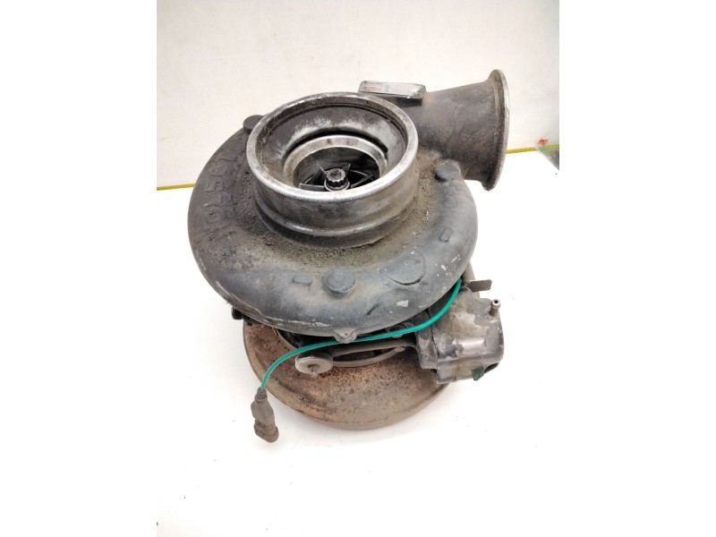 Recambio de turbocompresor para iveco stralis 500 euro 4 referencia OEM IAM HE551V 4046962 HOLSET