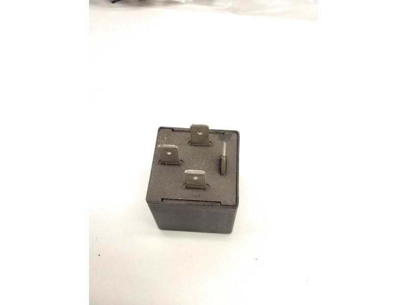 Recambio de rele limpiaparabrisas para audi a4 b5 (8d2) 1.9 tdi referencia OEM IAM 191955529 72HV002 72