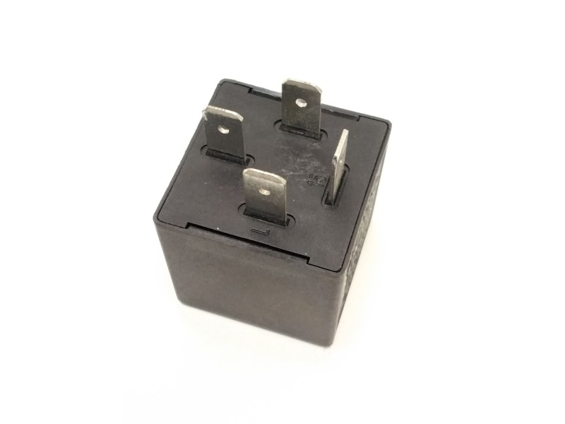 Recambio de rele limpiaparabrisas para audi a4 b5 (8d2) 1.9 tdi referencia OEM IAM 191955529 72HV002 72