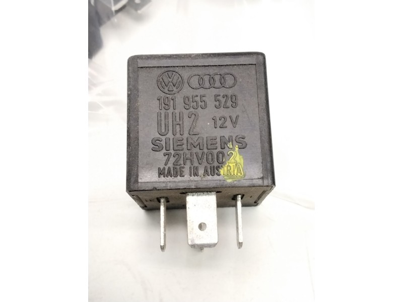 Recambio de rele limpiaparabrisas para audi a4 b5 (8d2) 1.9 tdi referencia OEM IAM 191955529 72HV002 72