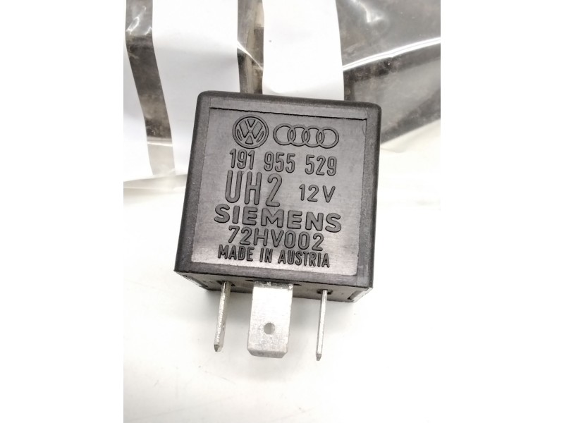 Recambio de rele limpiaparabrisas para audi a4 b5 (8d2) 1.9 tdi referencia OEM IAM 191955529 72HV002 72