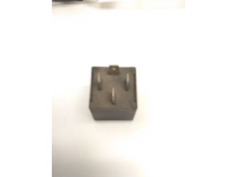 Recambio de rele limpiaparabrisas para audi a4 b5 (8d2) 1.9 tdi referencia OEM IAM 191955529 72HV002 72