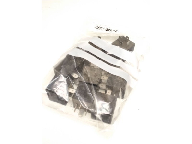 Recambio de rele limpiaparabrisas para audi a4 b5 (8d2) 1.9 tdi referencia OEM IAM 191955529 72HV002 72