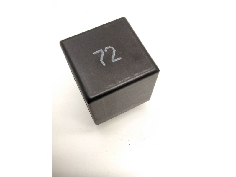 Recambio de rele limpiaparabrisas para audi a4 b5 (8d2) 1.9 tdi referencia OEM IAM 191995529 72HV002 72