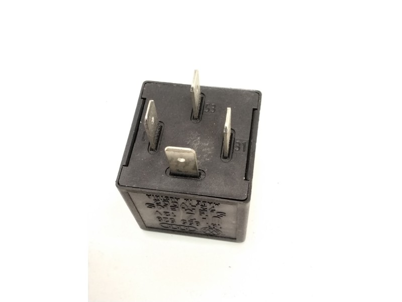 Recambio de rele limpiaparabrisas para audi a4 b5 (8d2) 2.4 referencia OEM IAM 191955529 72HV002 72