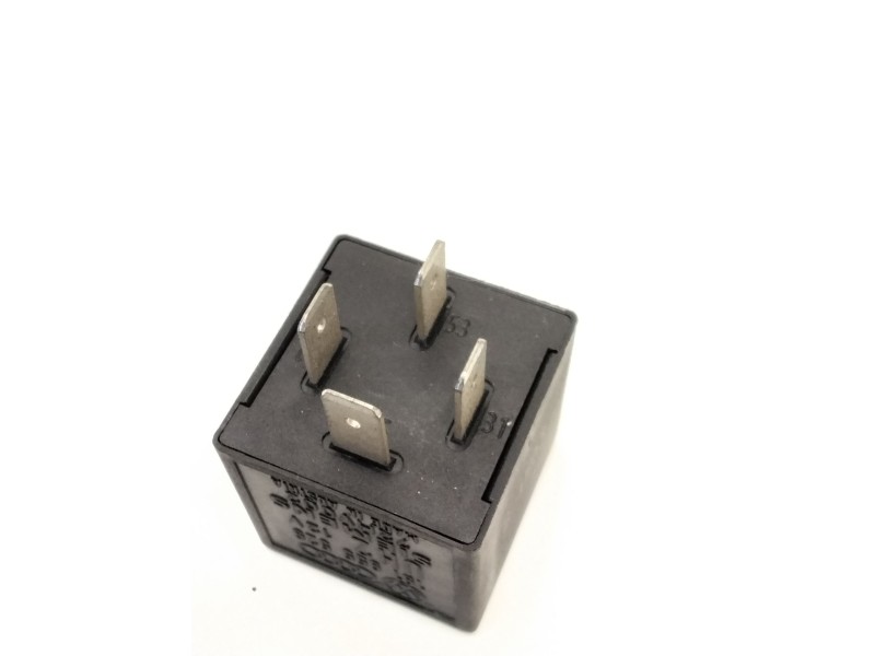Recambio de rele limpiaparabrisas para volkswagen golf iv (1j1) 1.9 tdi referencia OEM IAM 191955529 72HV002 72