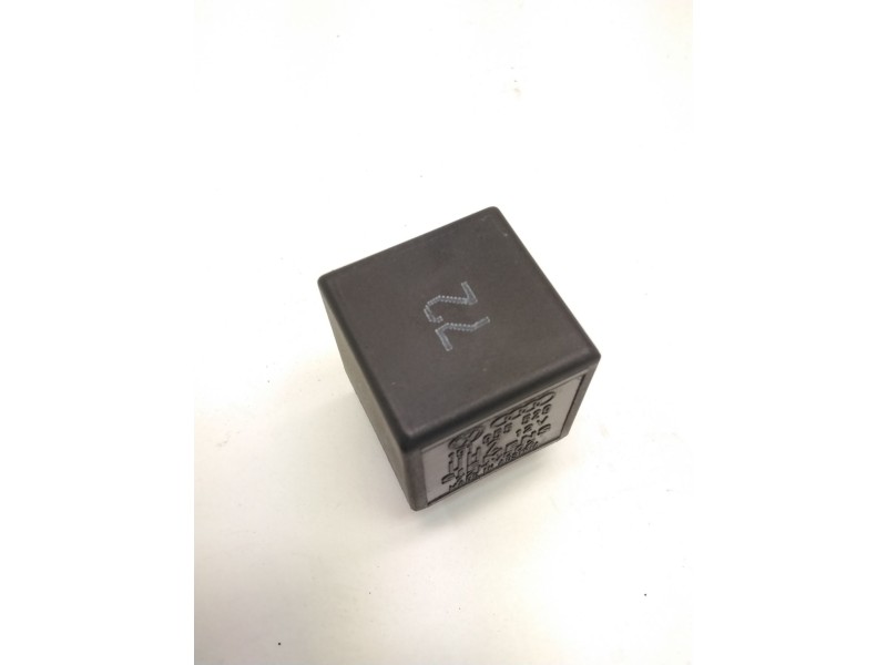 Recambio de rele limpiaparabrisas para volkswagen golf iv (1j1) 1.9 tdi referencia OEM IAM 191955529 72HV002 72