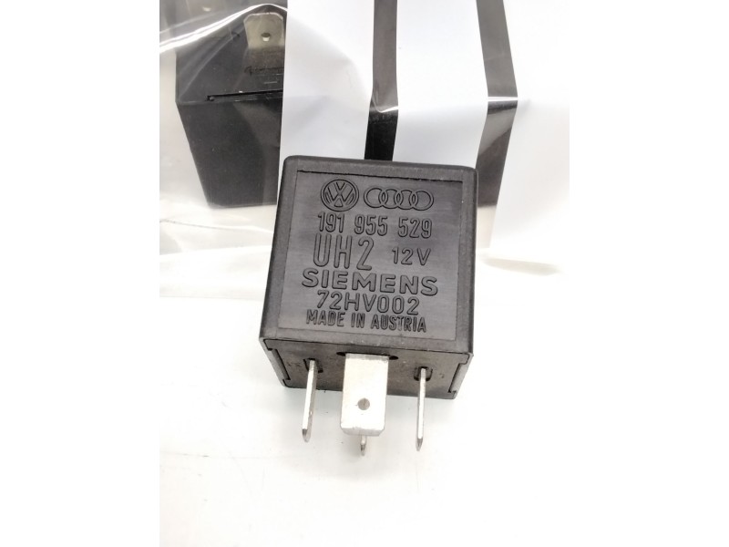 Recambio de rele limpiaparabrisas para volkswagen golf iv (1j1) 1.9 tdi referencia OEM IAM 191955529 72HV002 72