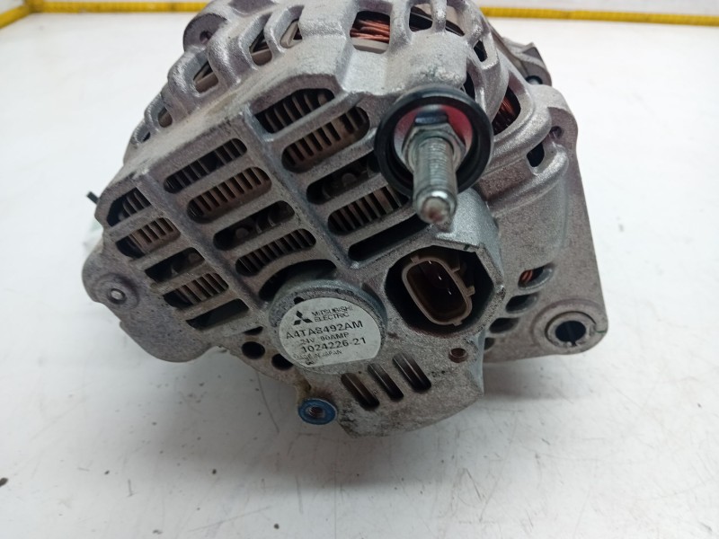 Recambio de alternador para iveco stralis as44s48t/p referencia OEM IAM A4TA84992AM  