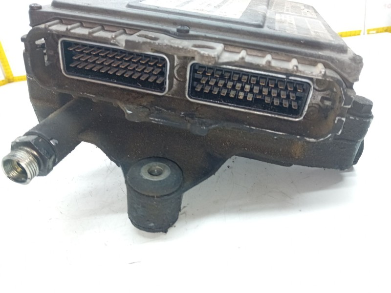 Recambio de centralita motor uce para iveco stralis as44s48t/p referencia OEM IAM 0281001527  
