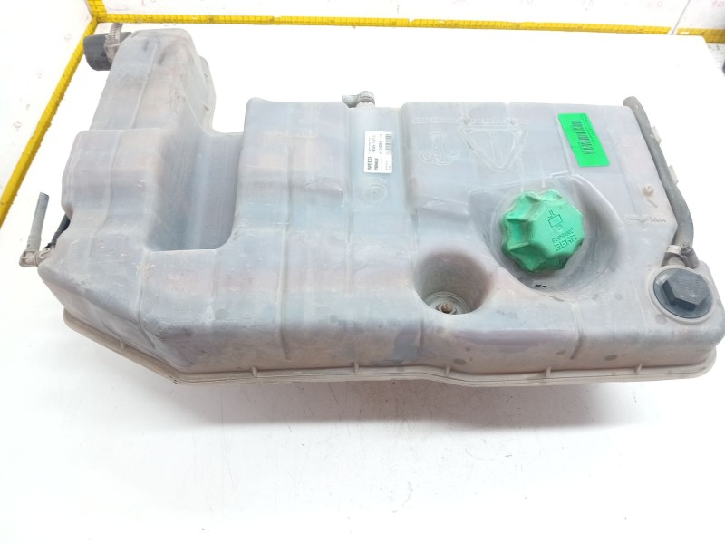 Recambio de deposito expansion para iveco stralis as44s48t/p referencia OEM IAM 5802411213  