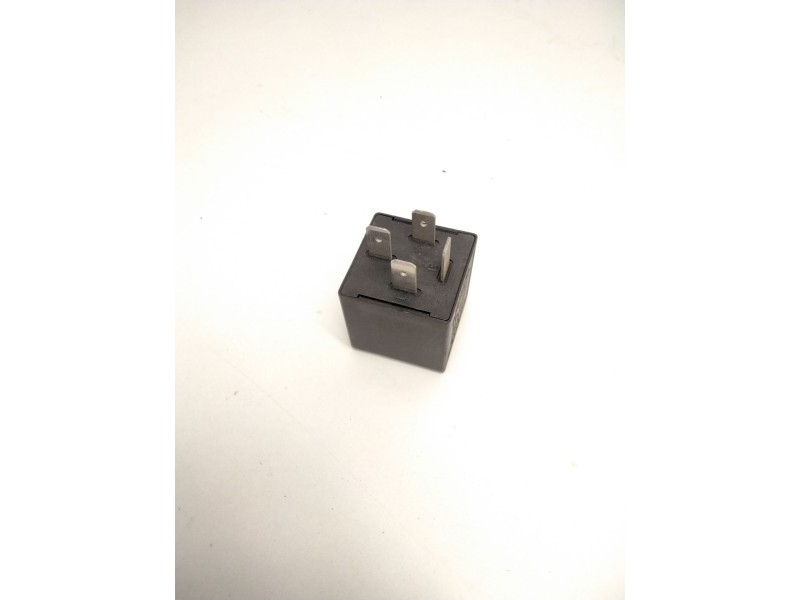 Recambio de rele limpiaparabrisas para volkswagen golf iv (1j1) 1.9 tdi referencia OEM IAM 191955529 72HV002 72