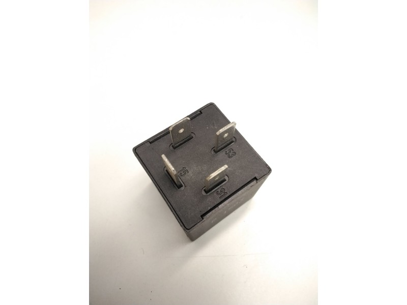 Recambio de rele limpiaparabrisas para volkswagen golf iv (1j1) 1.9 tdi referencia OEM IAM 191955529 72HV002 72