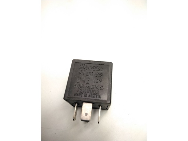 Recambio de rele limpiaparabrisas para volkswagen golf iv (1j1) 1.9 tdi 4motion referencia OEM IAM 191955529 72HV002 72
