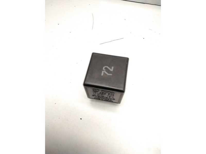 Recambio de rele limpiaparabrisas para seat ibiza ii (6k1) 1.6 i referencia OEM IAM 191955529 72HV002 72