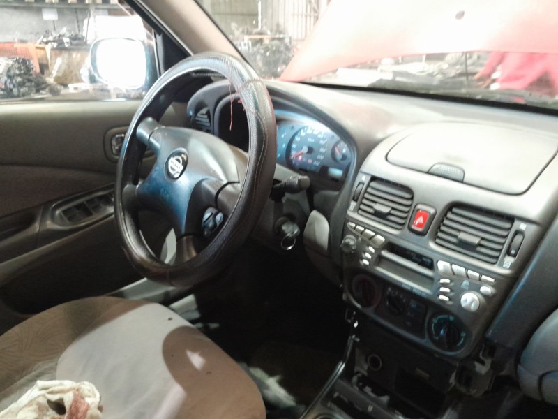 nissan almera ii hatchback (n16) del año 2001
