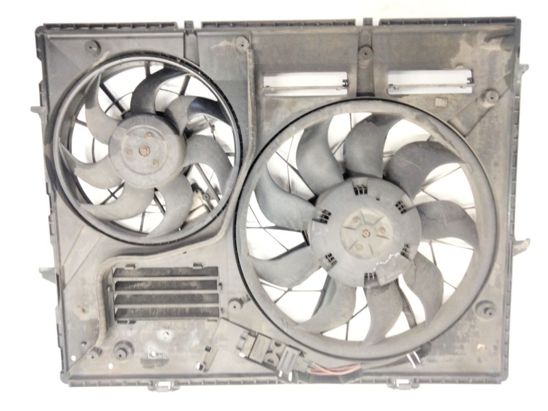 Recambio de electroventilador para audi q7 (4lb) 3.0 tdi quattro referencia OEM IAM 7L0121203G  