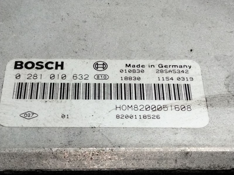 Recambio de centralita motor uce para opel vivaro a furgón (x83) 1.9 dti (f7) referencia OEM IAM 8200118526 0281010632 