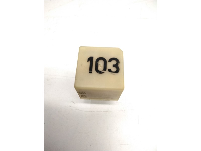 Recambio de rele para seat ibiza iii (6l1) 1.9 tdi referencia OEM IAM 357911253 14030000 103