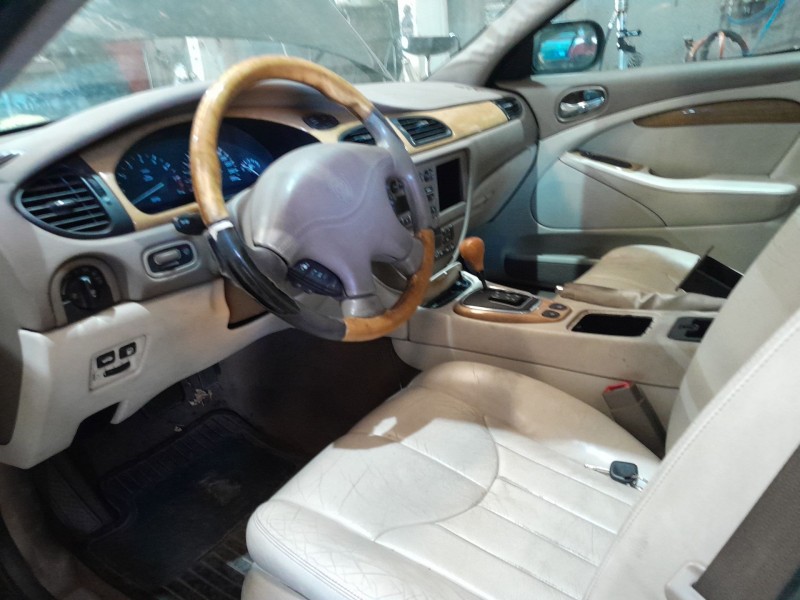 jaguar s-type ii (x200) del año 2000