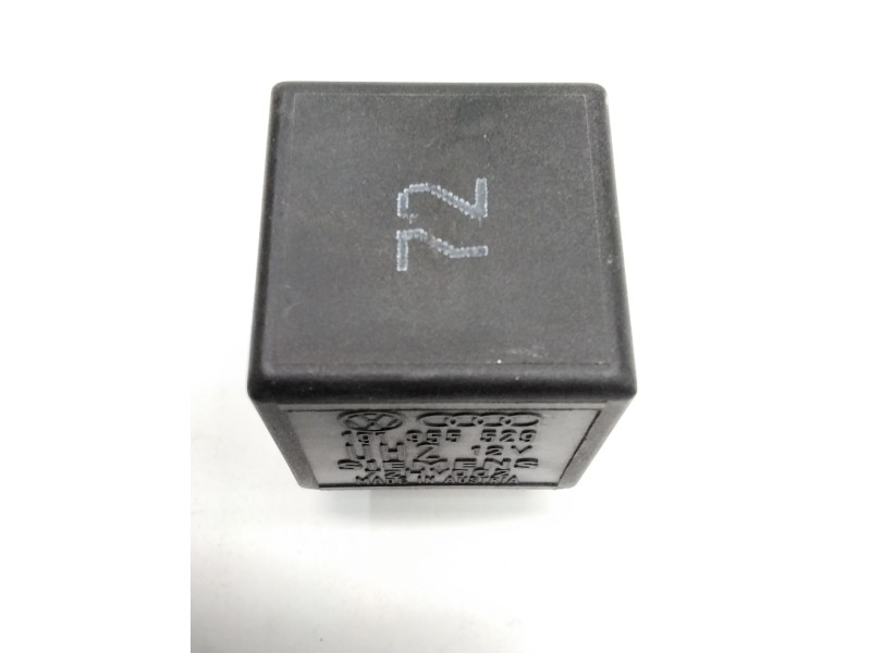 Recambio de rele limpiaparabrisas para seat ibiza ii (6k1) 1.9 tdi referencia OEM IAM 191955529 72HV002 72