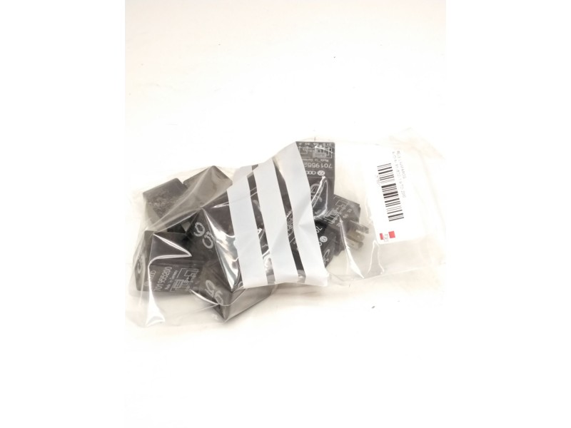 Recambio de rele lavafaros para audi a4 b5 (8d2) 1.9 tdi referencia OEM IAM 701955200 00567403 95