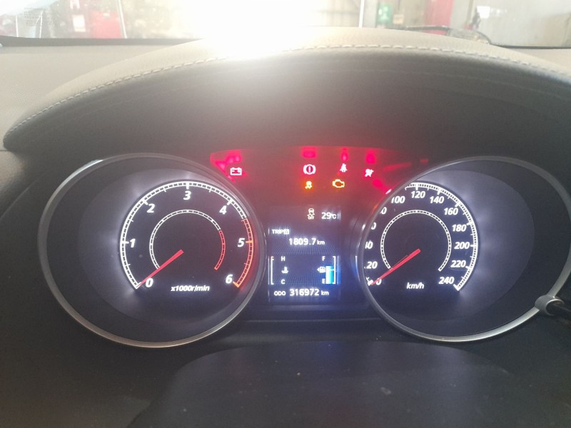 mitsubishi outlander ii (cw_w) del año 2010