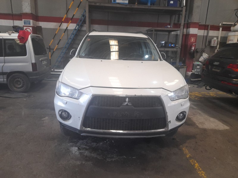 mitsubishi outlander ii (cw_w) del año 2010