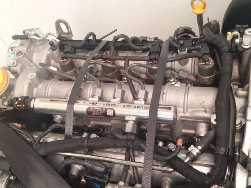 Recambio de motor completo para saab 9-3 ranchera familiar (e50) 2.0 t referencia OEM IAM 15M06 55196611 