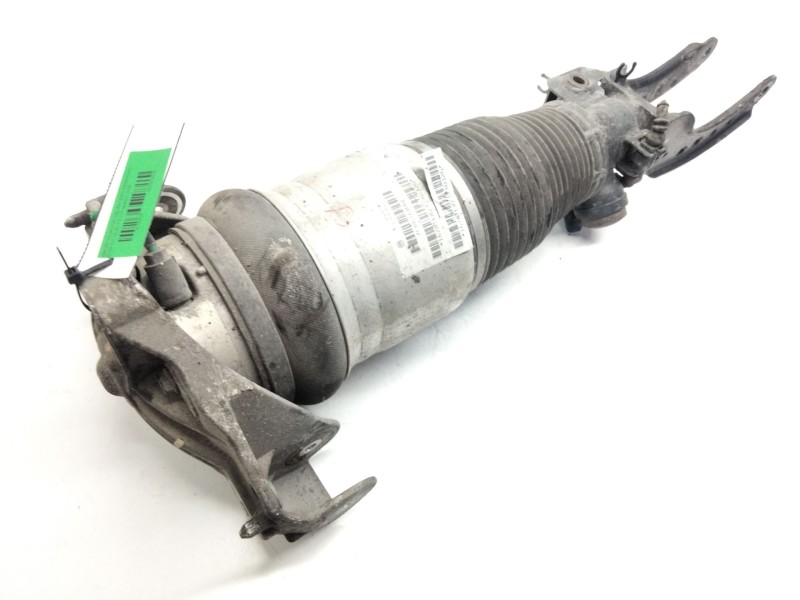 Recambio de amortiguador delantero derecho para audi q7 (4lb) 3.0 tdi quattro referencia OEM IAM 7L8616040  