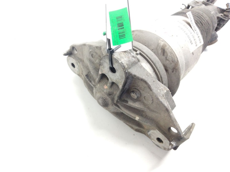 Recambio de amortiguador delantero derecho para audi q7 (4lb) 3.0 tdi quattro referencia OEM IAM 7L8616040  