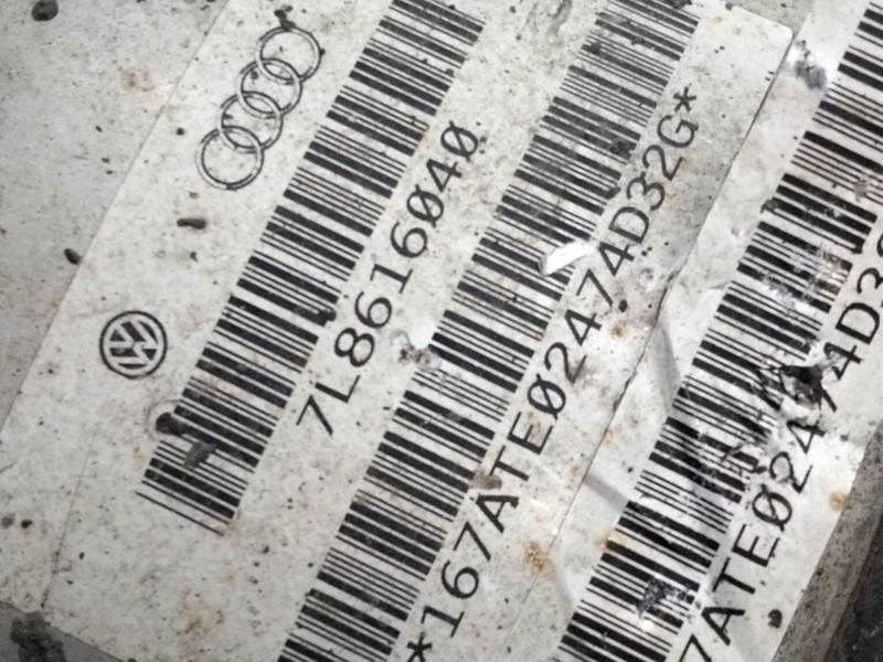 Recambio de amortiguador delantero derecho para audi q7 (4lb) 3.0 tdi quattro referencia OEM IAM 7L8616040  