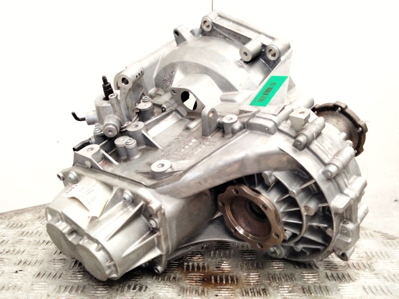 Recambio de caja cambios para volkswagen t-cross (c11) 1.0 tsi referencia OEM IAM 0AJ301103  