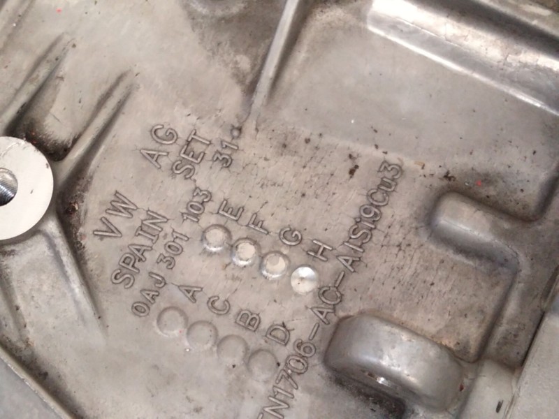 Recambio de caja cambios para volkswagen t-cross (c11) 1.0 tsi referencia OEM IAM 0AJ301103  