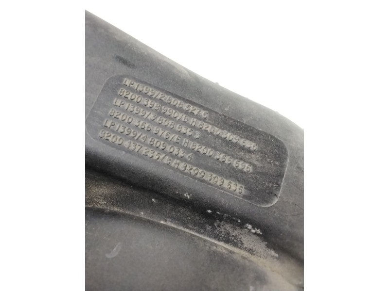 Recambio de caja filtro de aire para renault clio iii luxe privilege referencia OEM IAM   