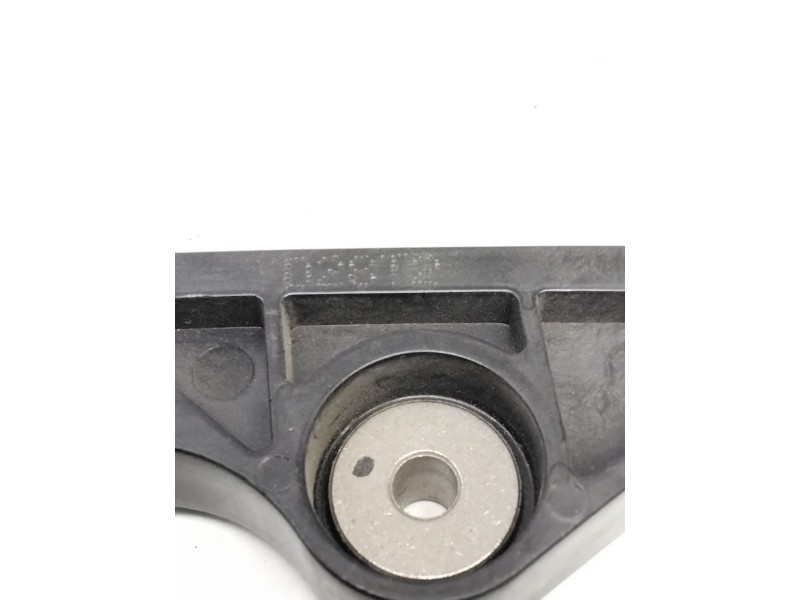 Recambio de patin guia cadena distribucion para ford fusion (ju_) 1.6 referencia OEM IAM 382828-  D26T2