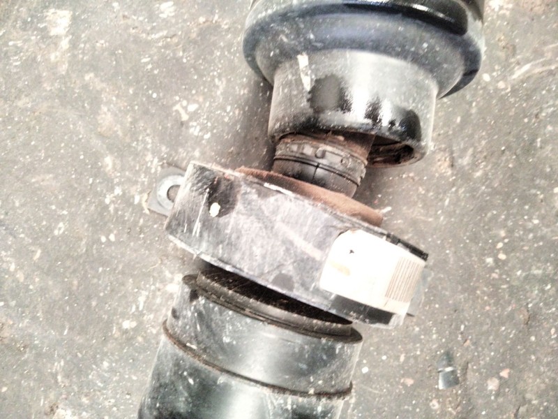 Recambio de cardan trasero para land rover discovery 5 referencia OEM IAM   