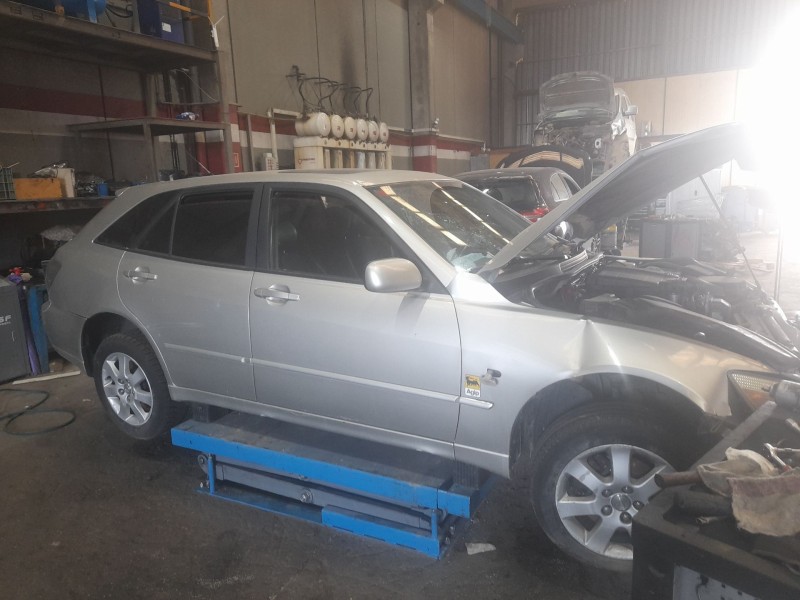 lexus is200 (ds2/is2) del año 2003